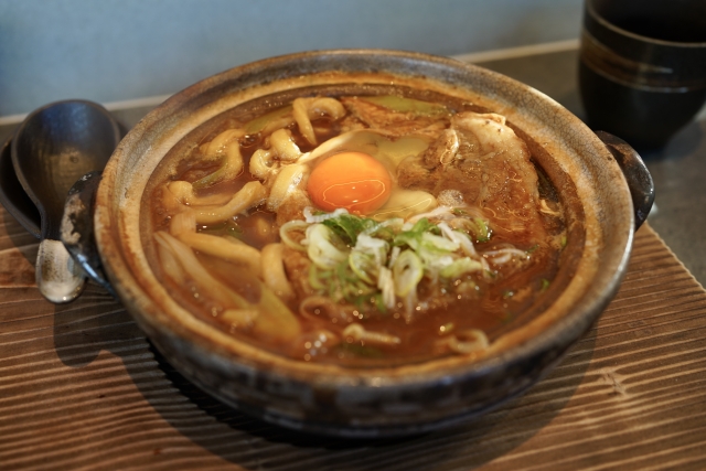味噌煮込みうどん