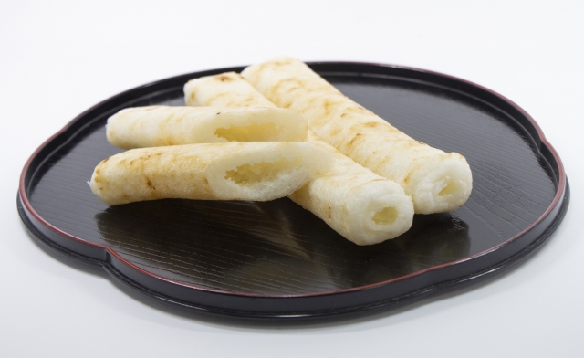 切った「たんぽ」で「きりたんぽ」