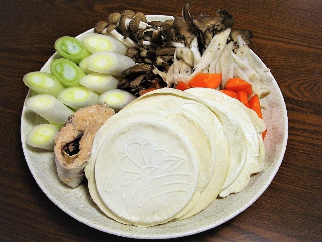 せんべい汁の材料