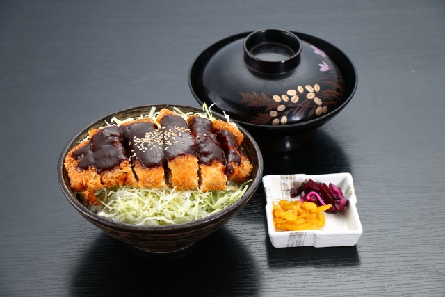 味噌カツ丼